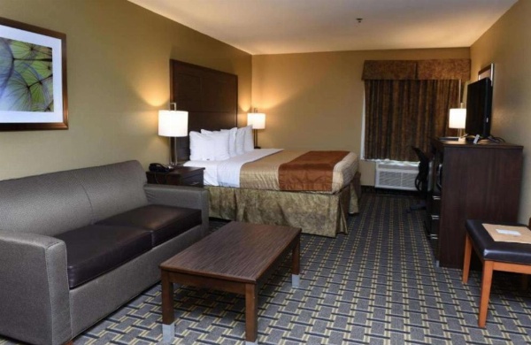 Best Western Zachary Inn image 19